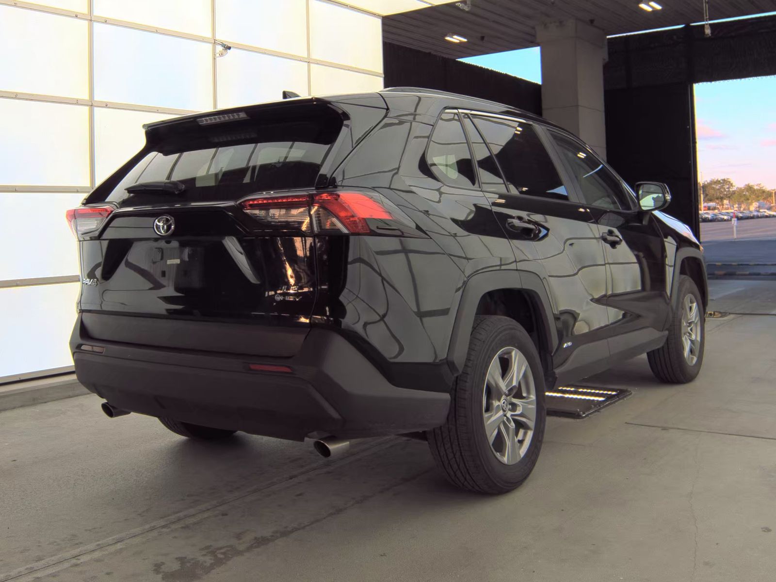 2025 Toyota RAV4 Hybrid LE AWD