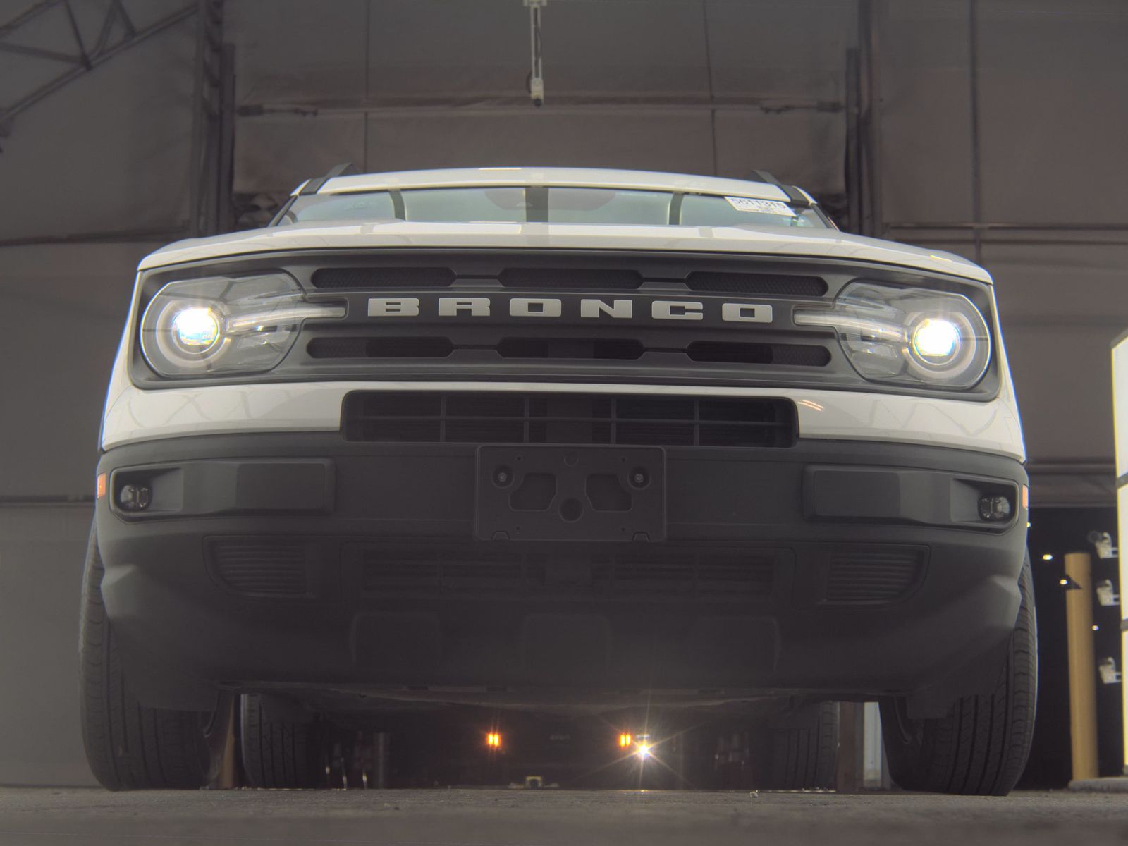 FORD BRONCO - 4