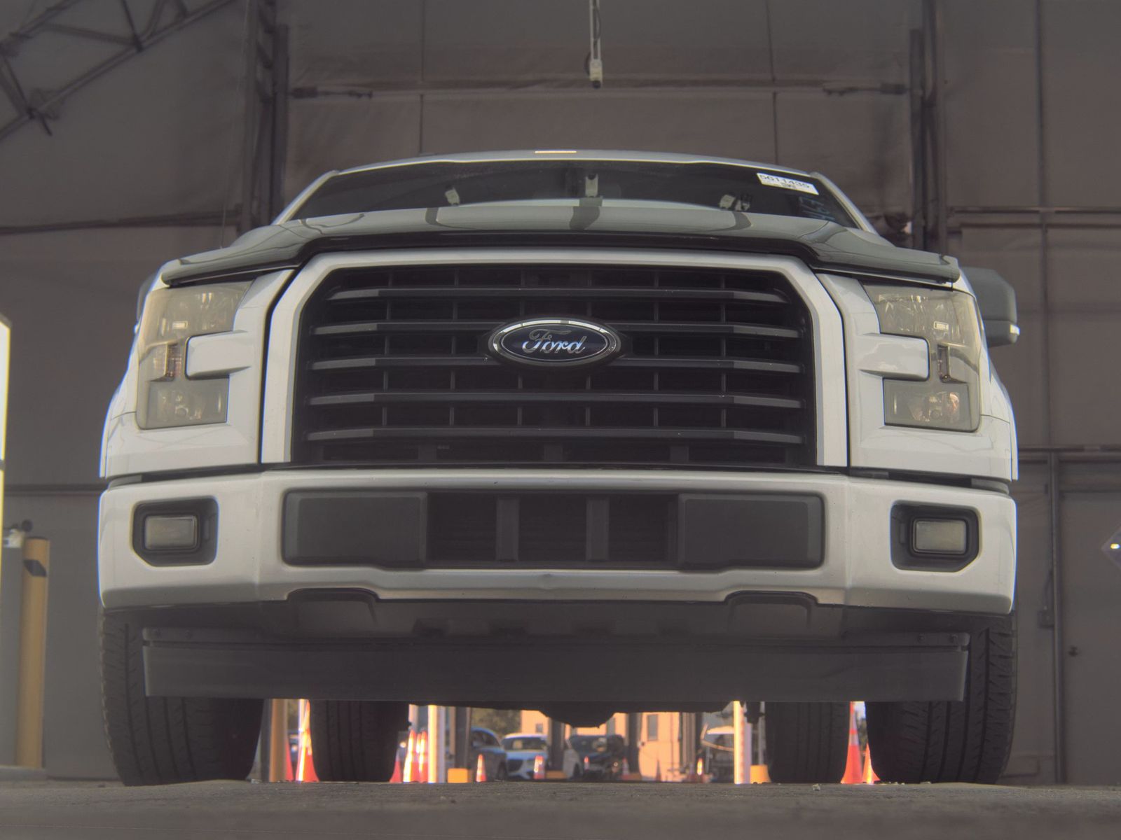 FORD F-150 - 4