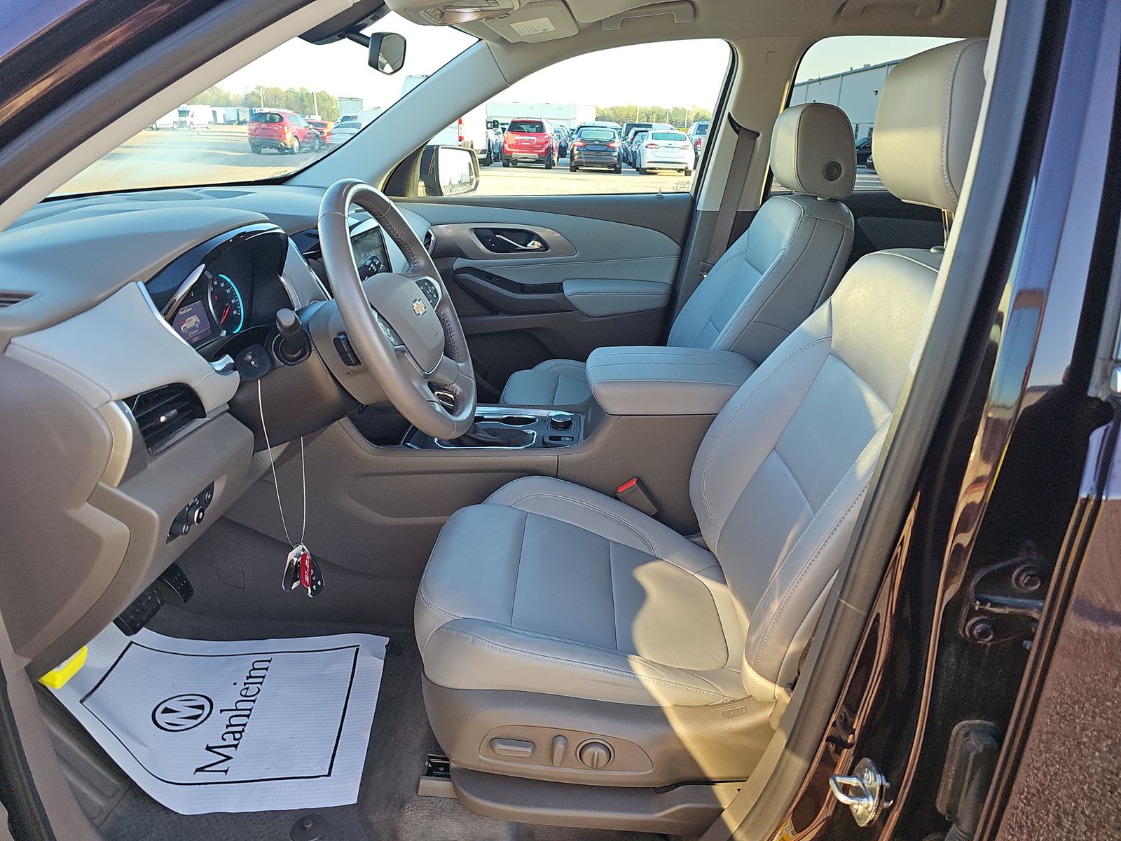 CHEVROLET LT LEATHER - 8