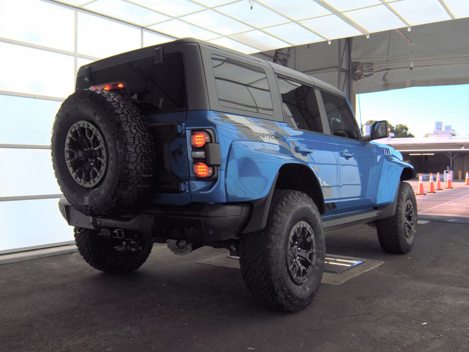 FORD BRONCO - 6