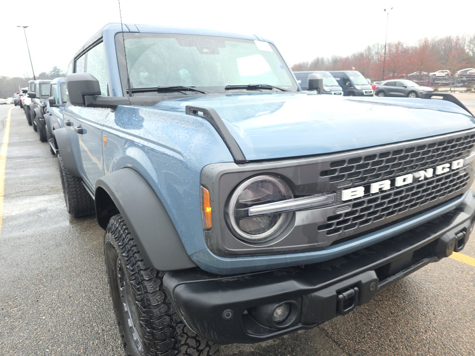 FORD BRONCO - 4