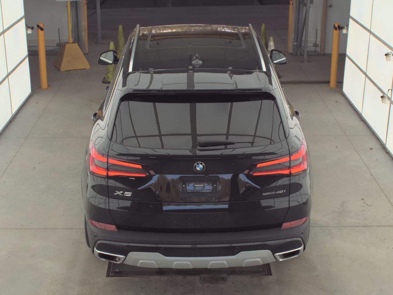 2021 BMW X5 sDrive40i RWD