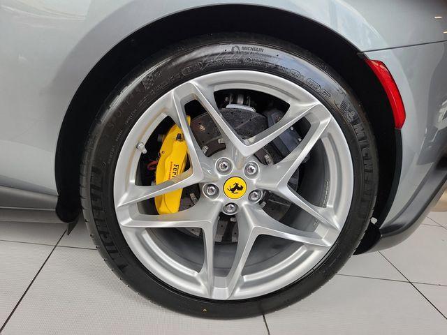 2021 Ferrari Roma Base RWD