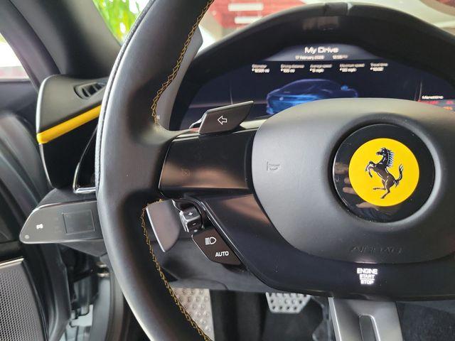2021 Ferrari Roma Base RWD