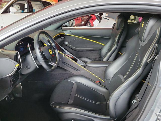 2021 Ferrari Roma Base RWD