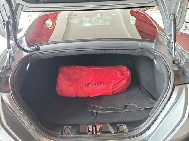 2021 Ferrari Roma Base RWD