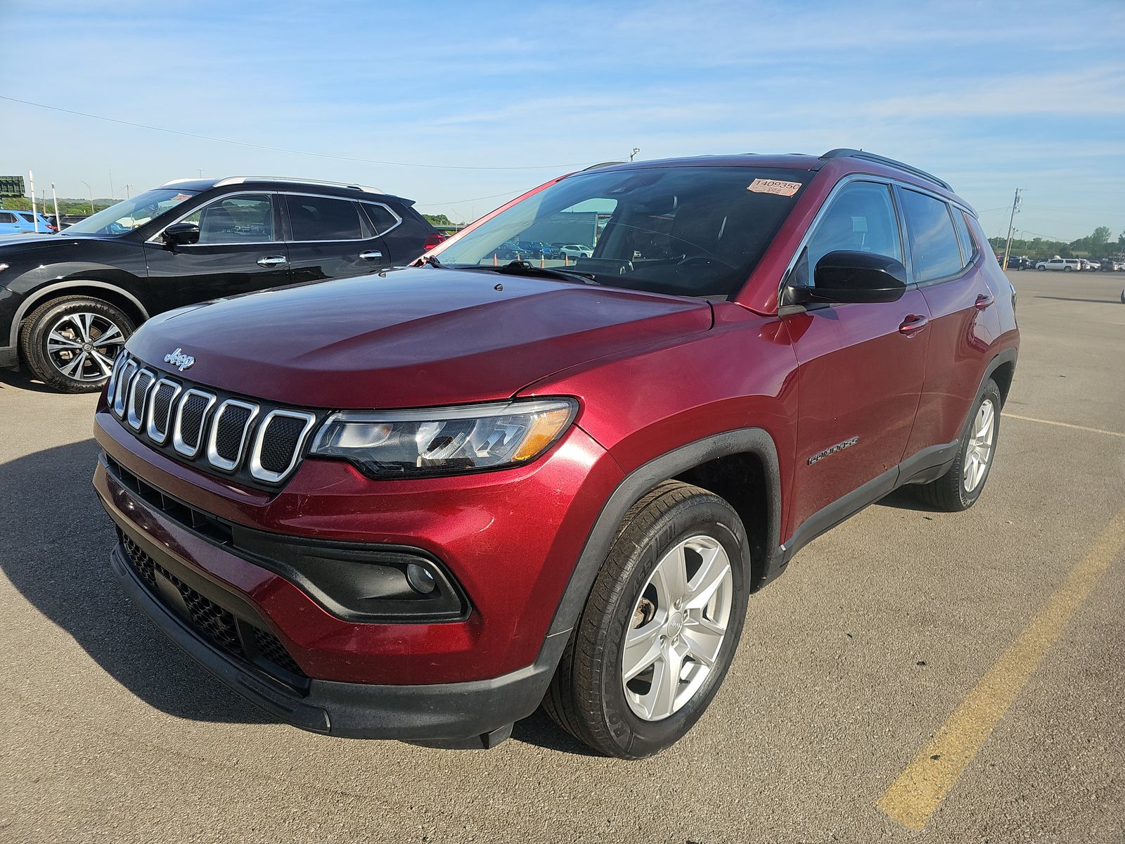 JEEP LATITUDE - 1