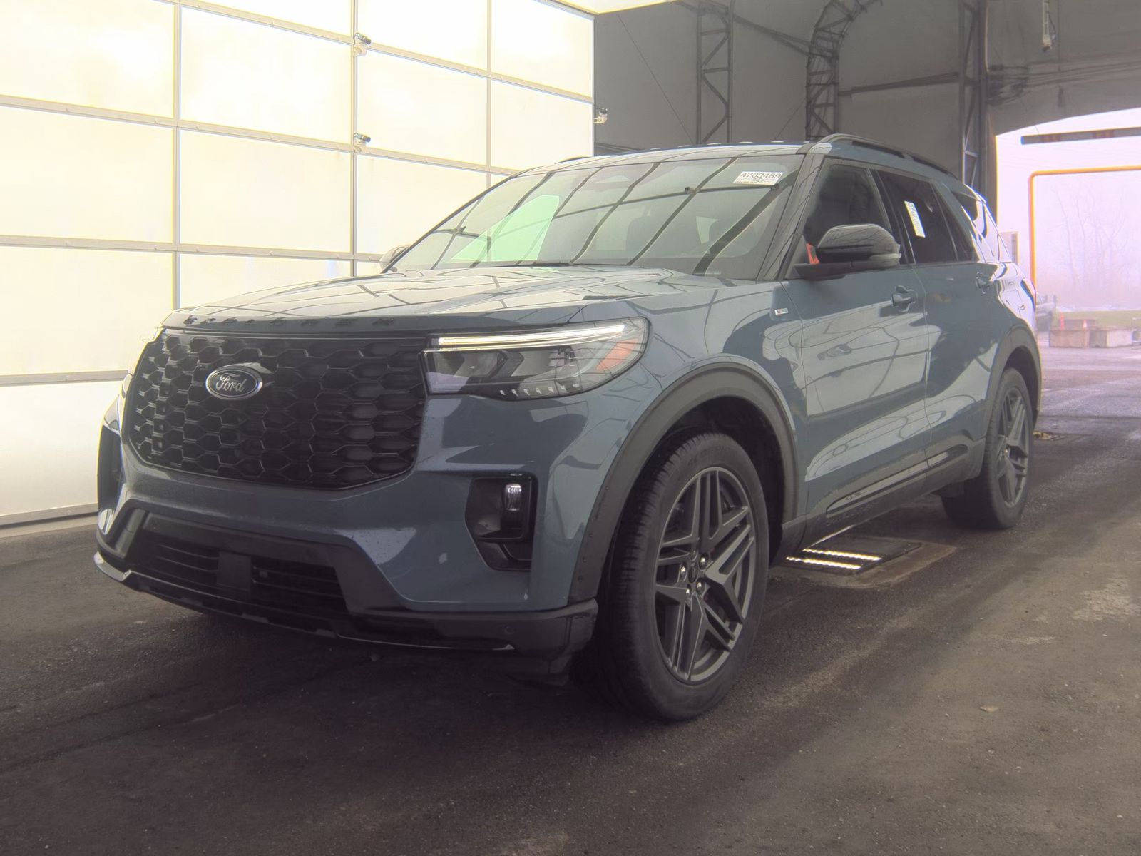 FORD EXPLORER - 1