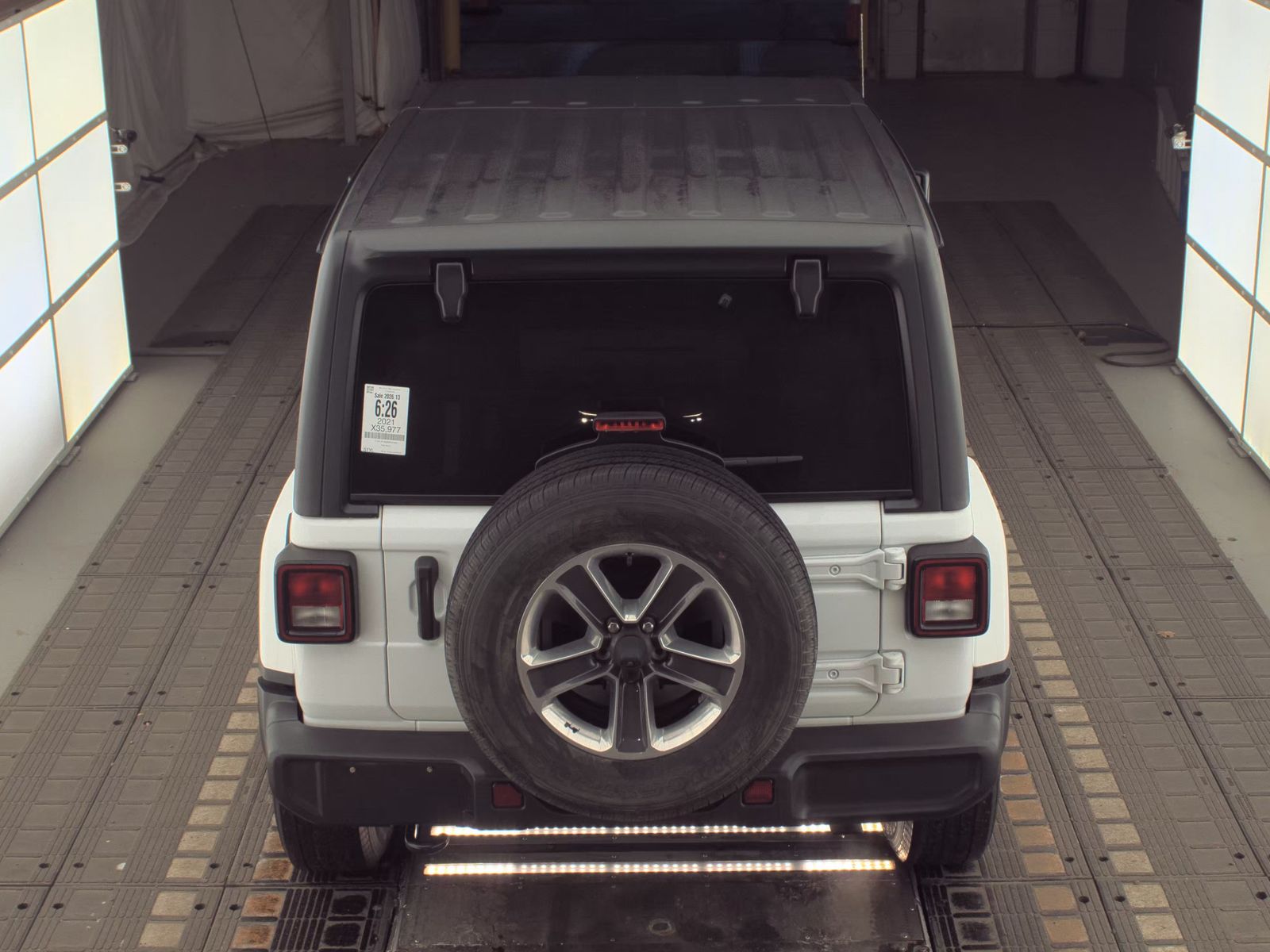 JEEP UNLIMITED SAHARA - 7