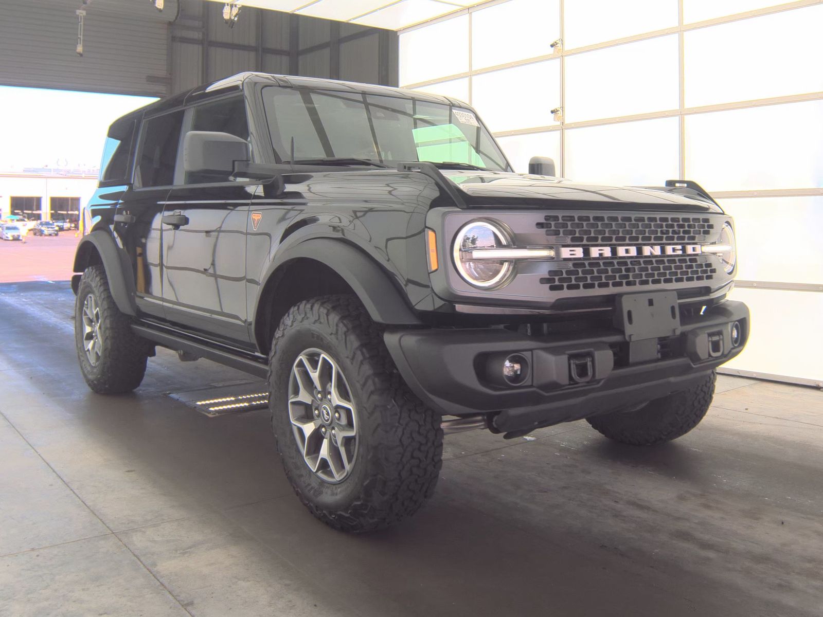 FORD BRONCO - 5