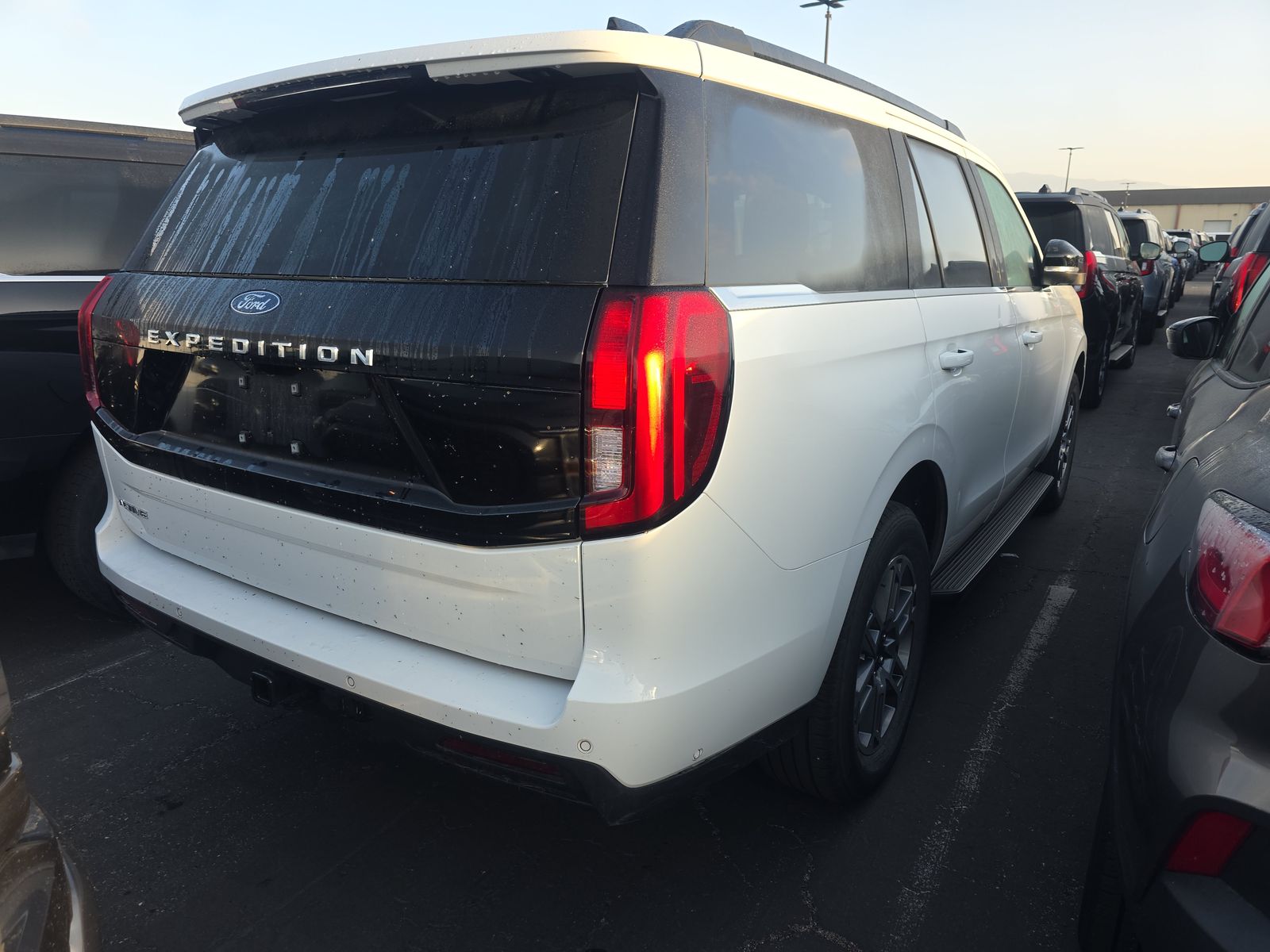 FORD EXPEDITION - 5