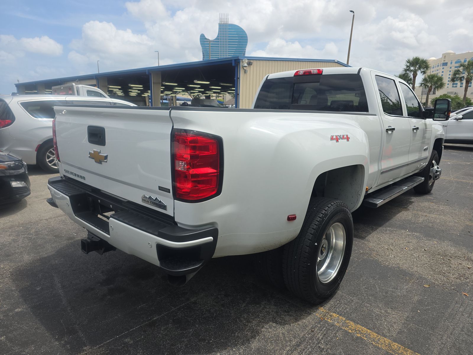 CHEVROLET HIGH COUNTRY - 5