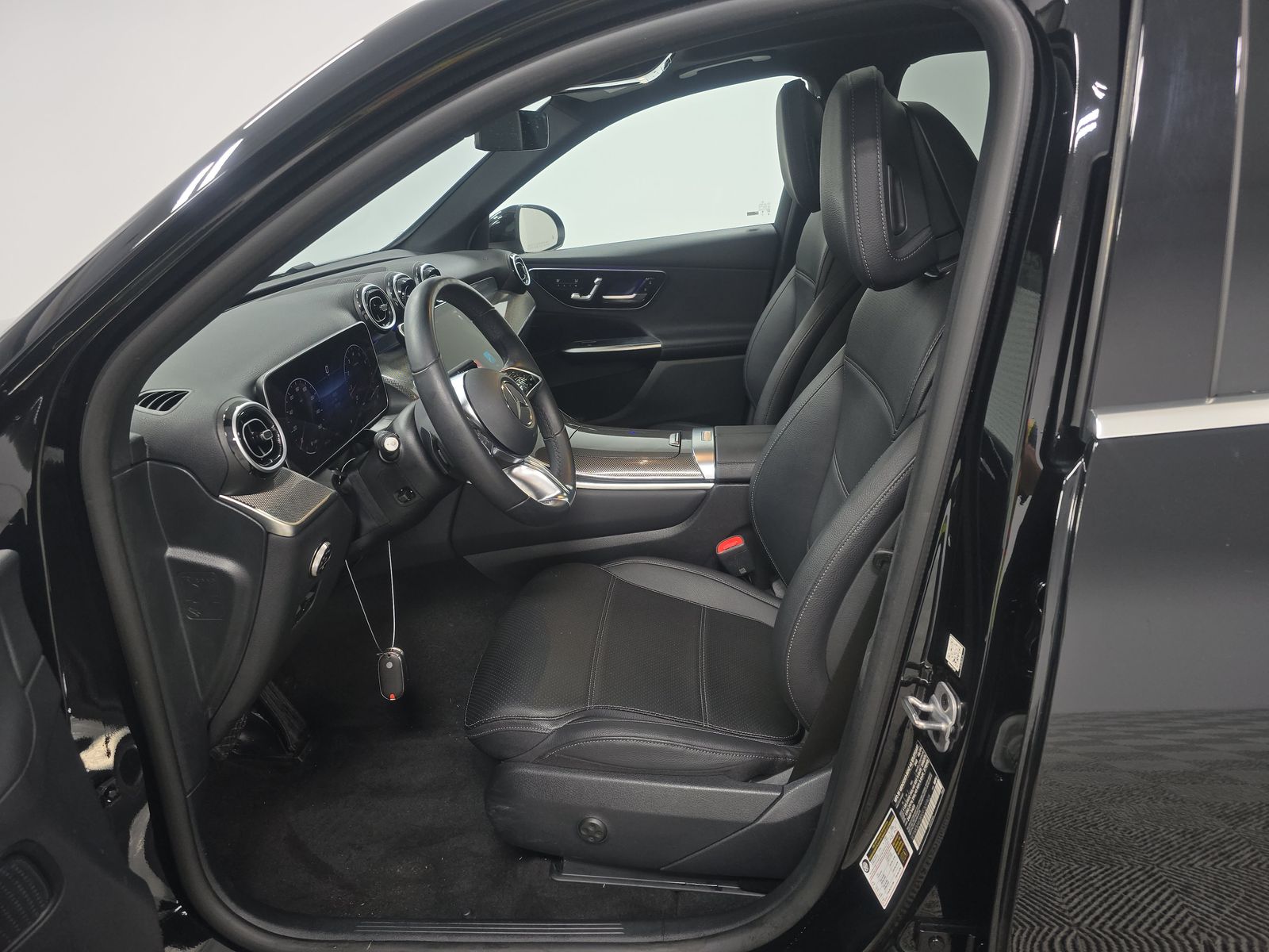 MERCEDES-BENZ GLC-CLASS - 8