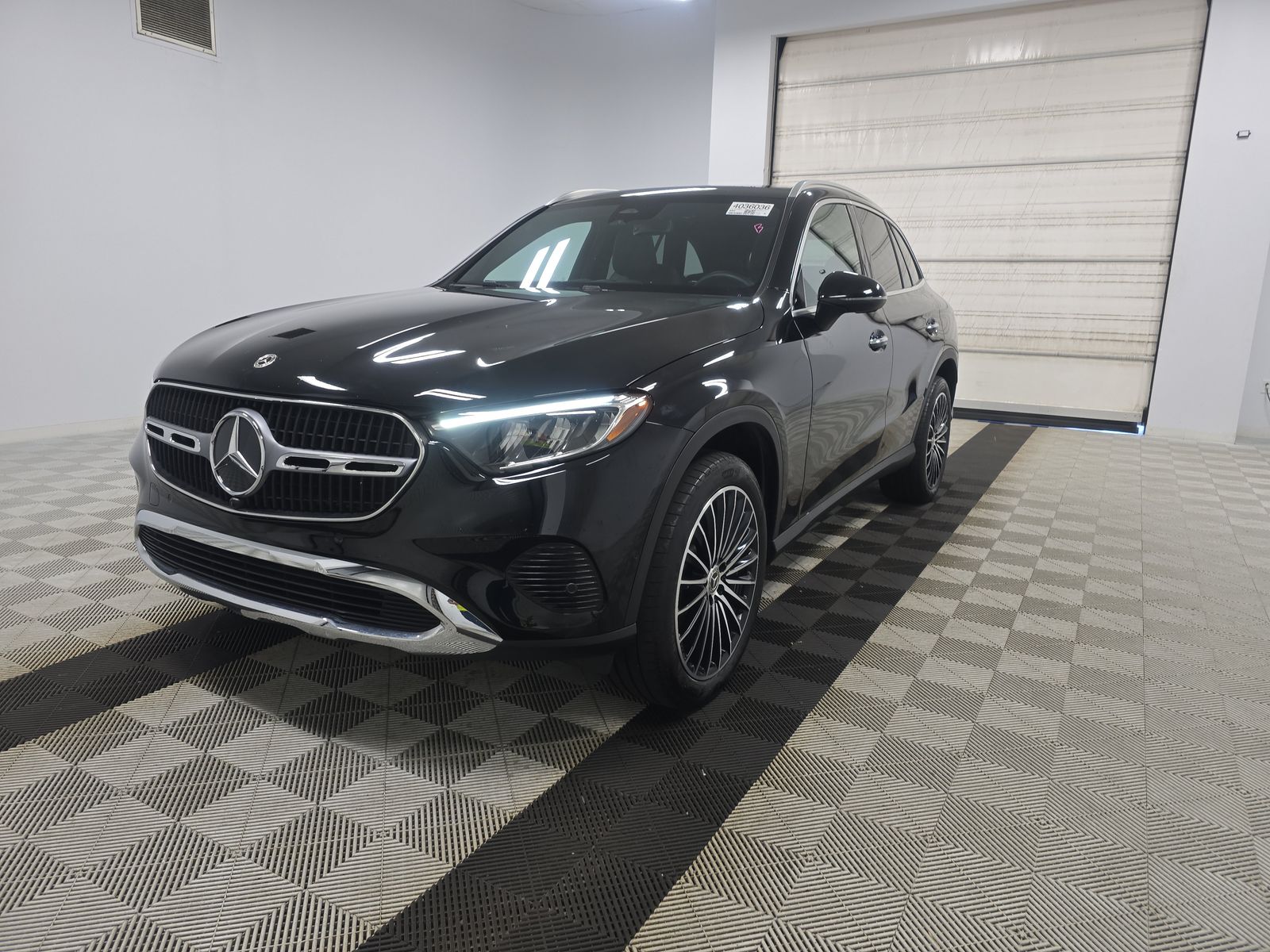 MERCEDES-BENZ GLC-CLASS - 1