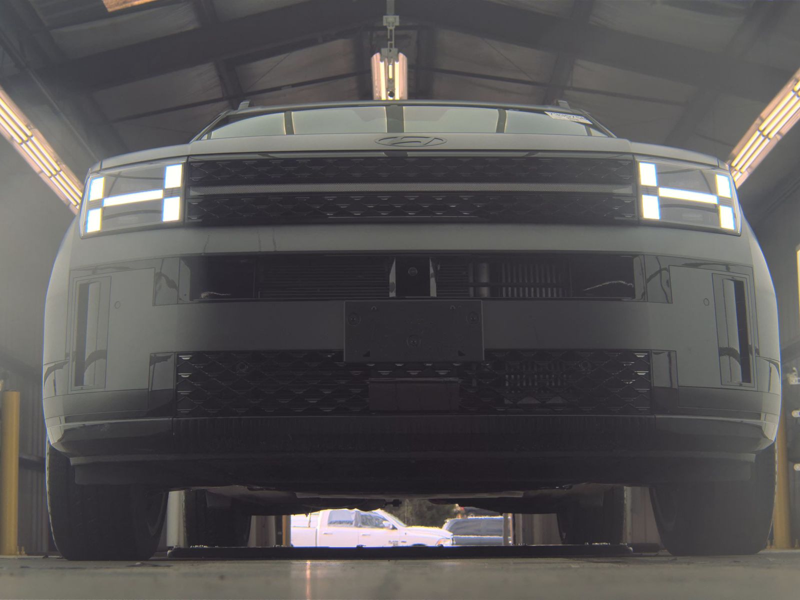 HYUNDAI CALLIGRAPH - 4