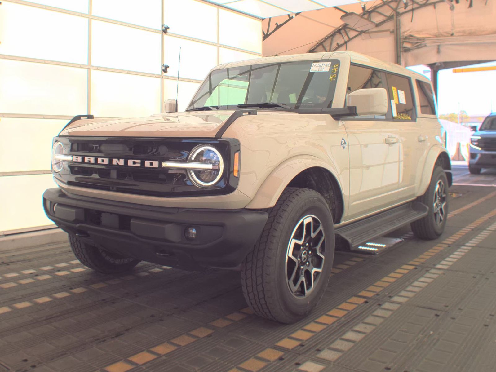 FORD BRONCO - 1