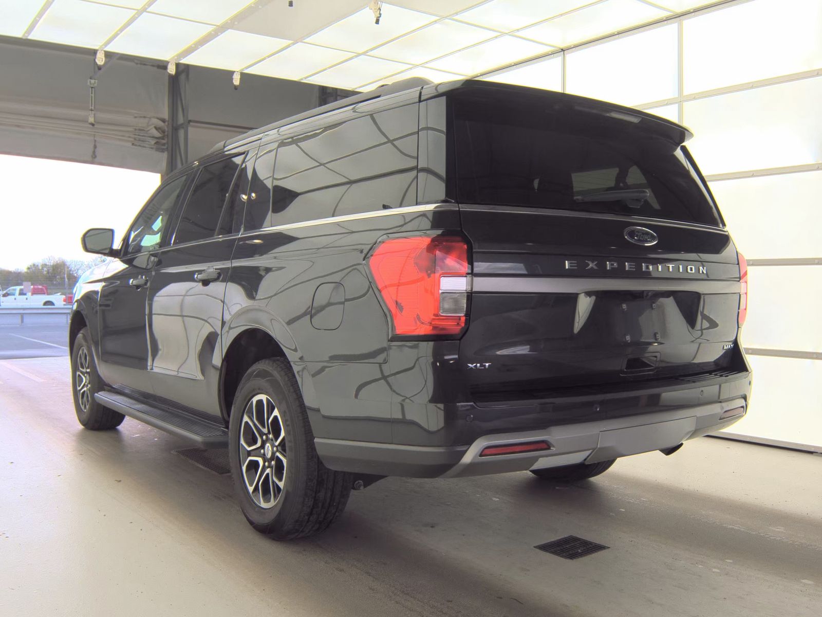 FORD EXPEDITION MAX - 9