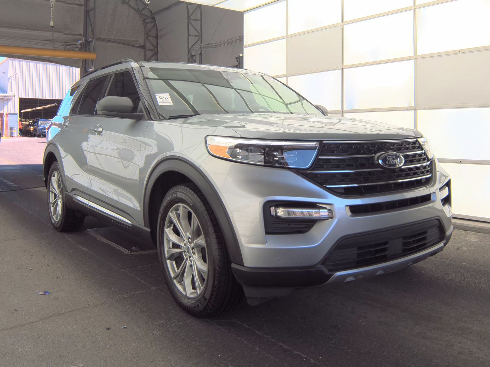 FORD EXPLORER - 5