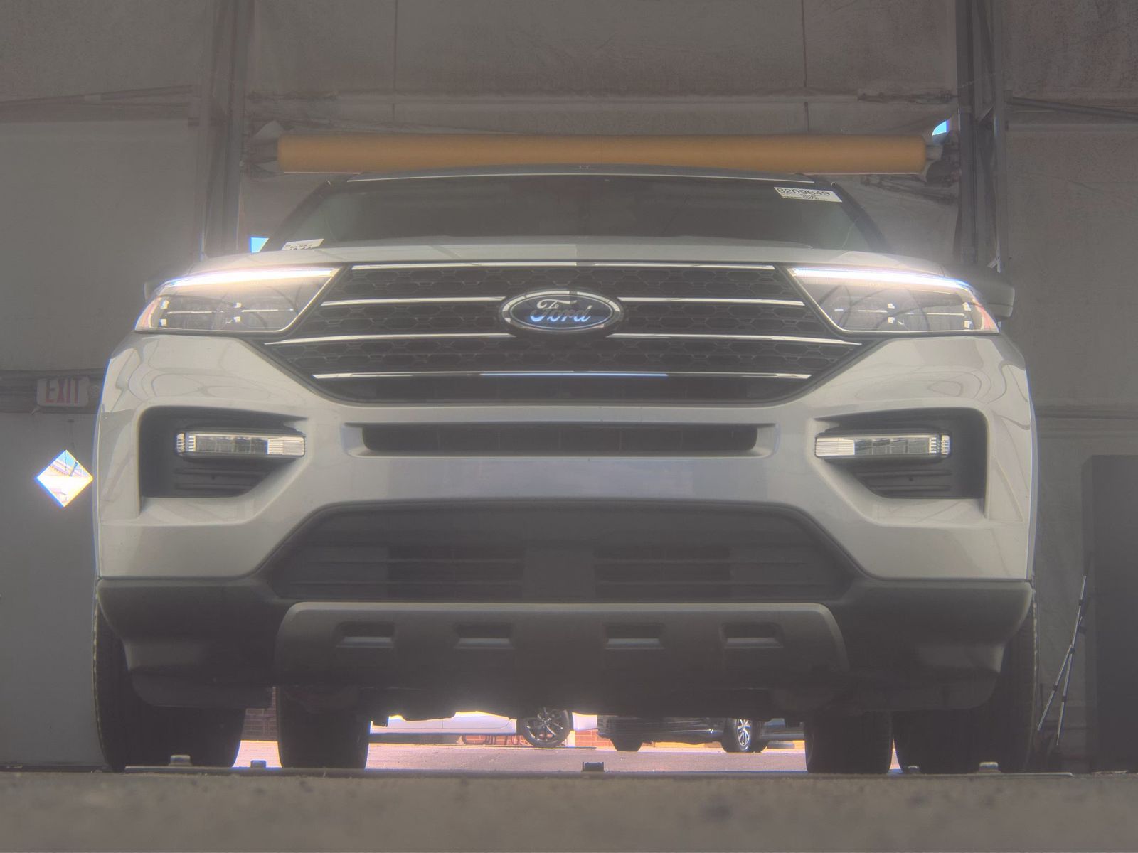 FORD EXPLORER - 4