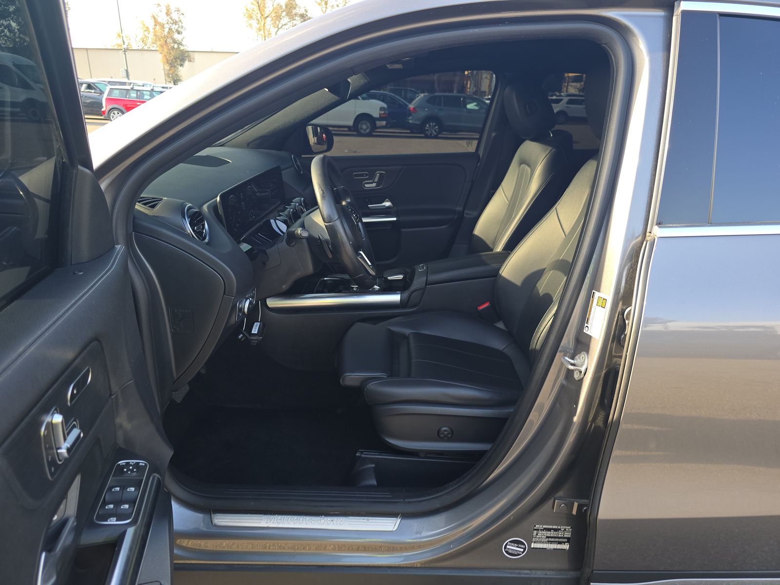 MERCEDES-BENZ GLA-CLASS - 8