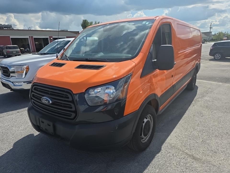 FORD TRANSIT 150 - 1