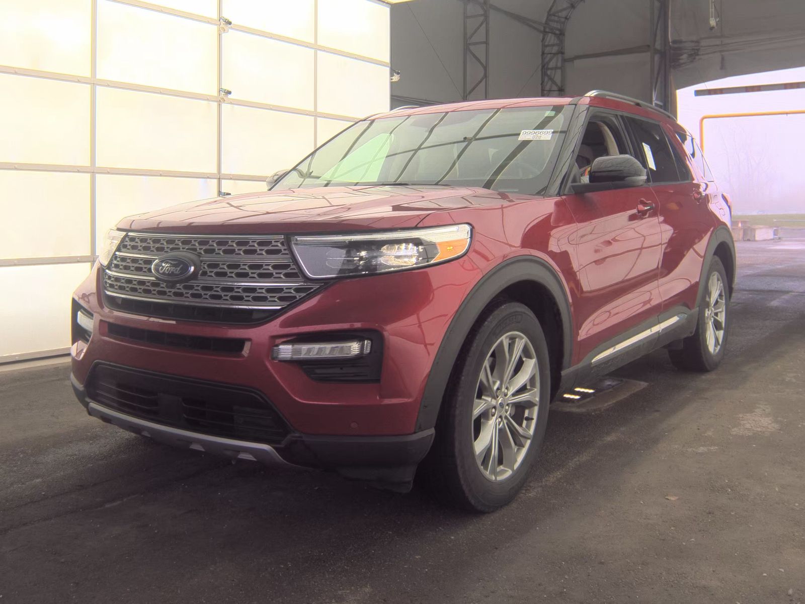 FORD EXPLORER - 1