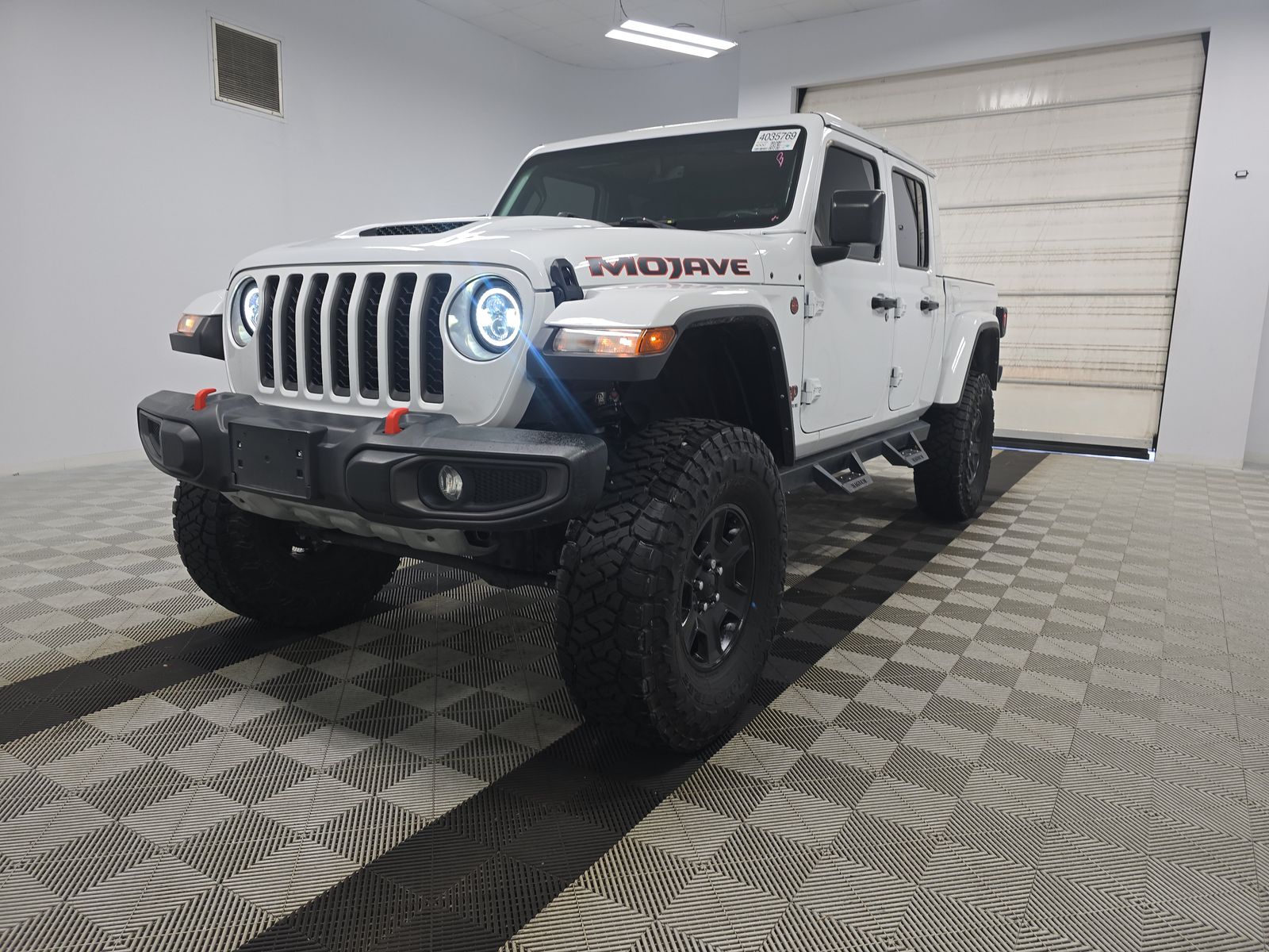 JEEP MOJAVE - 1