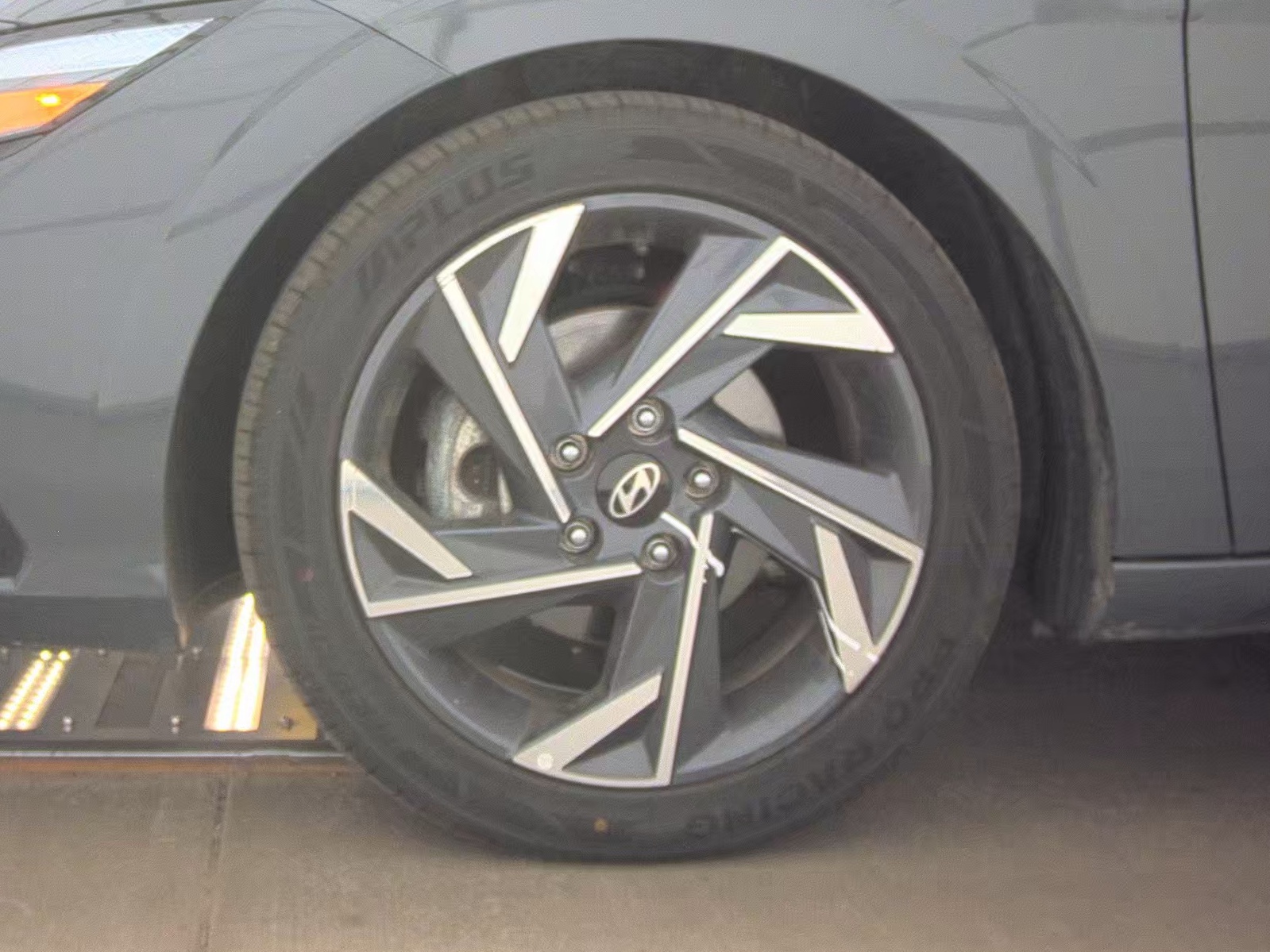 HYUNDAI SEL CONVEN - 10