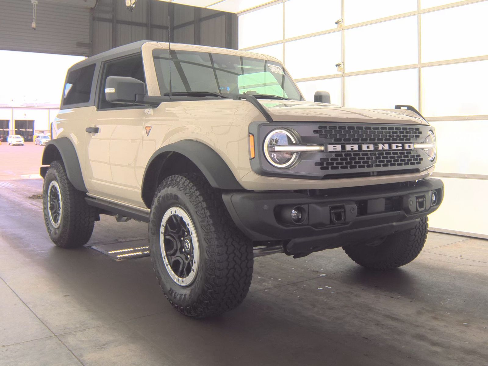 FORD BRONCO - 5
