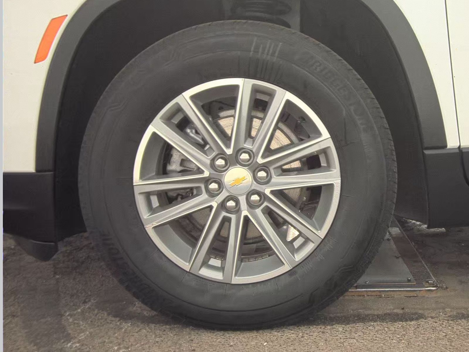 CHEVROLET LT LEATHER - 10