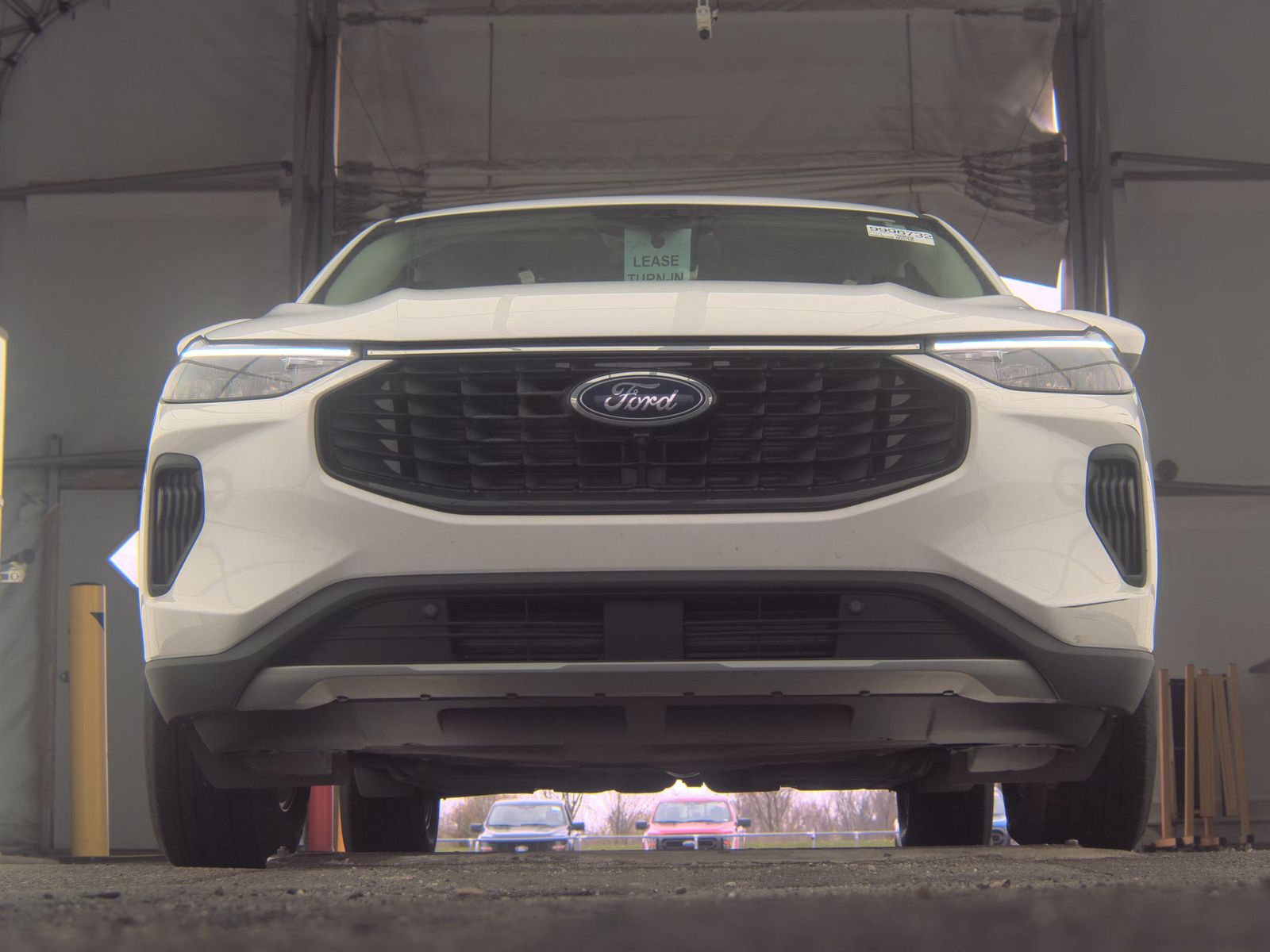 FORD ESCAPE - 4