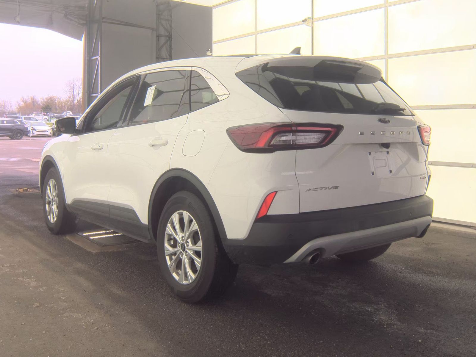 FORD ESCAPE - 9