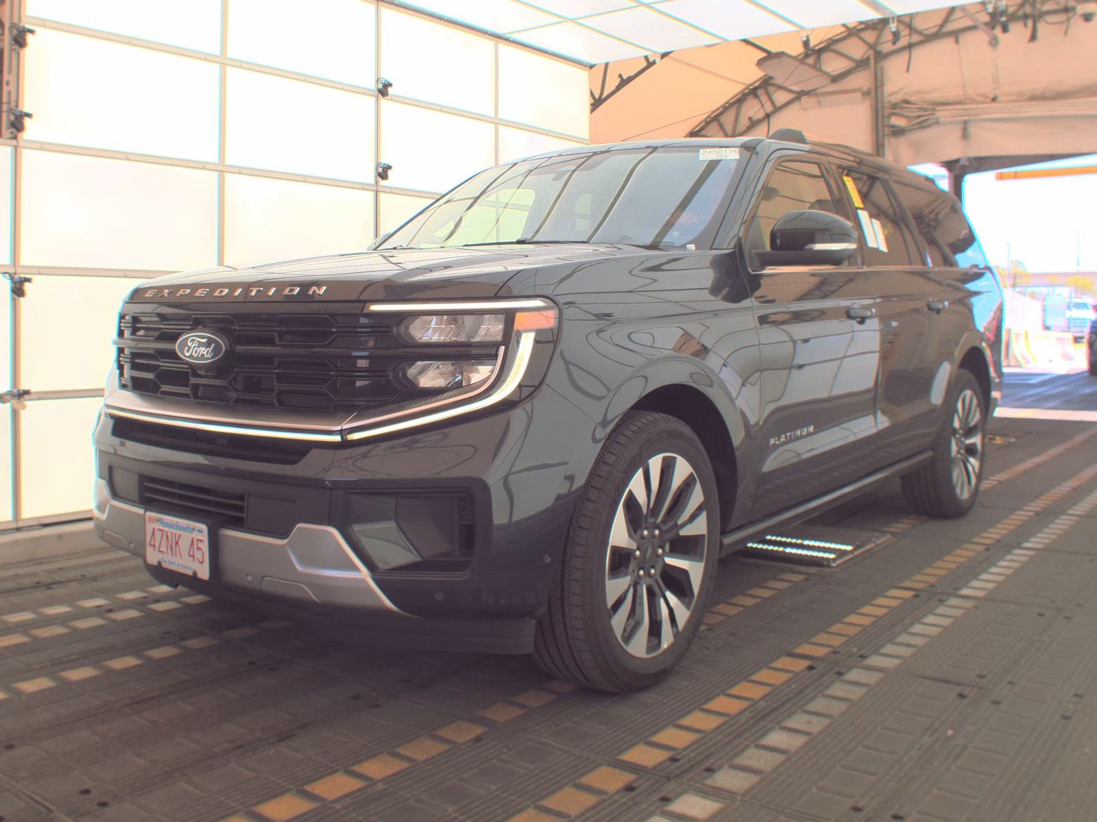 FORD EXPEDITION MAX - 1