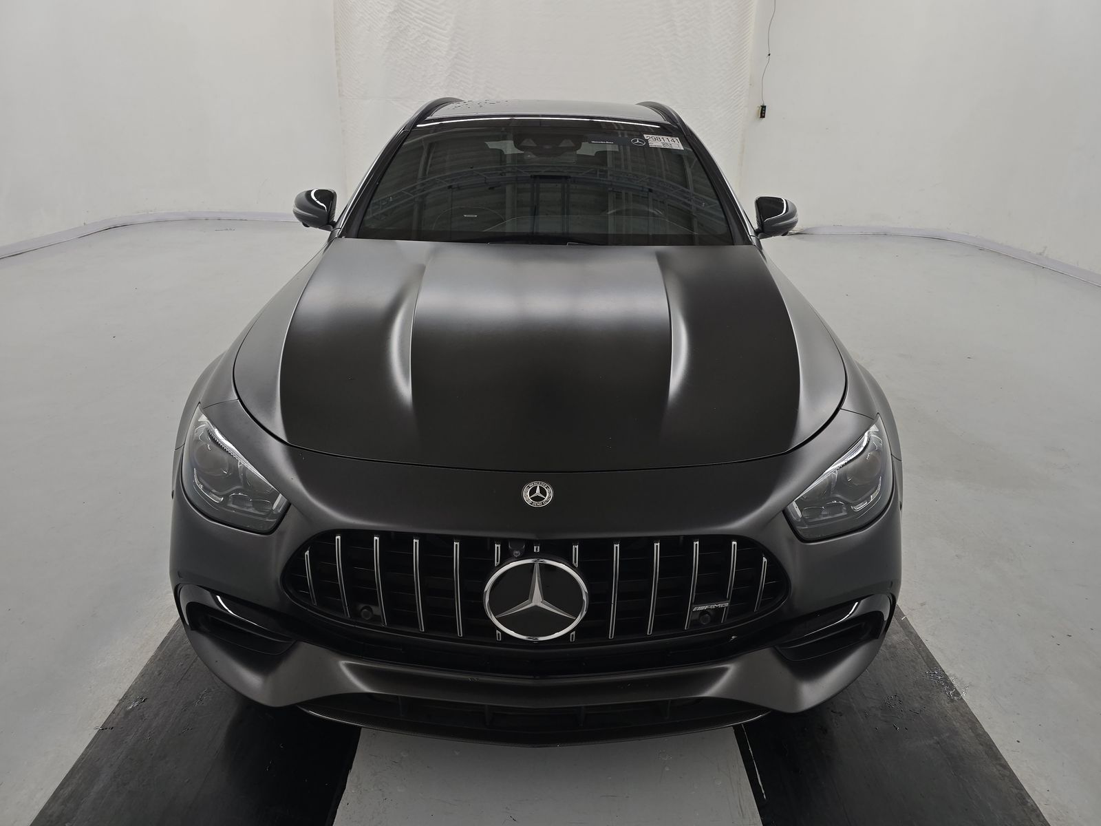 MERCEDES-BENZ E-CLASS - 3