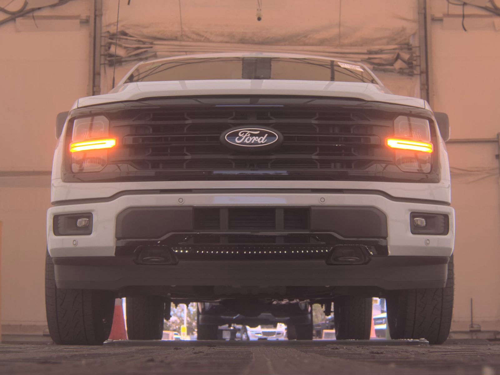 FORD F-150 - 4