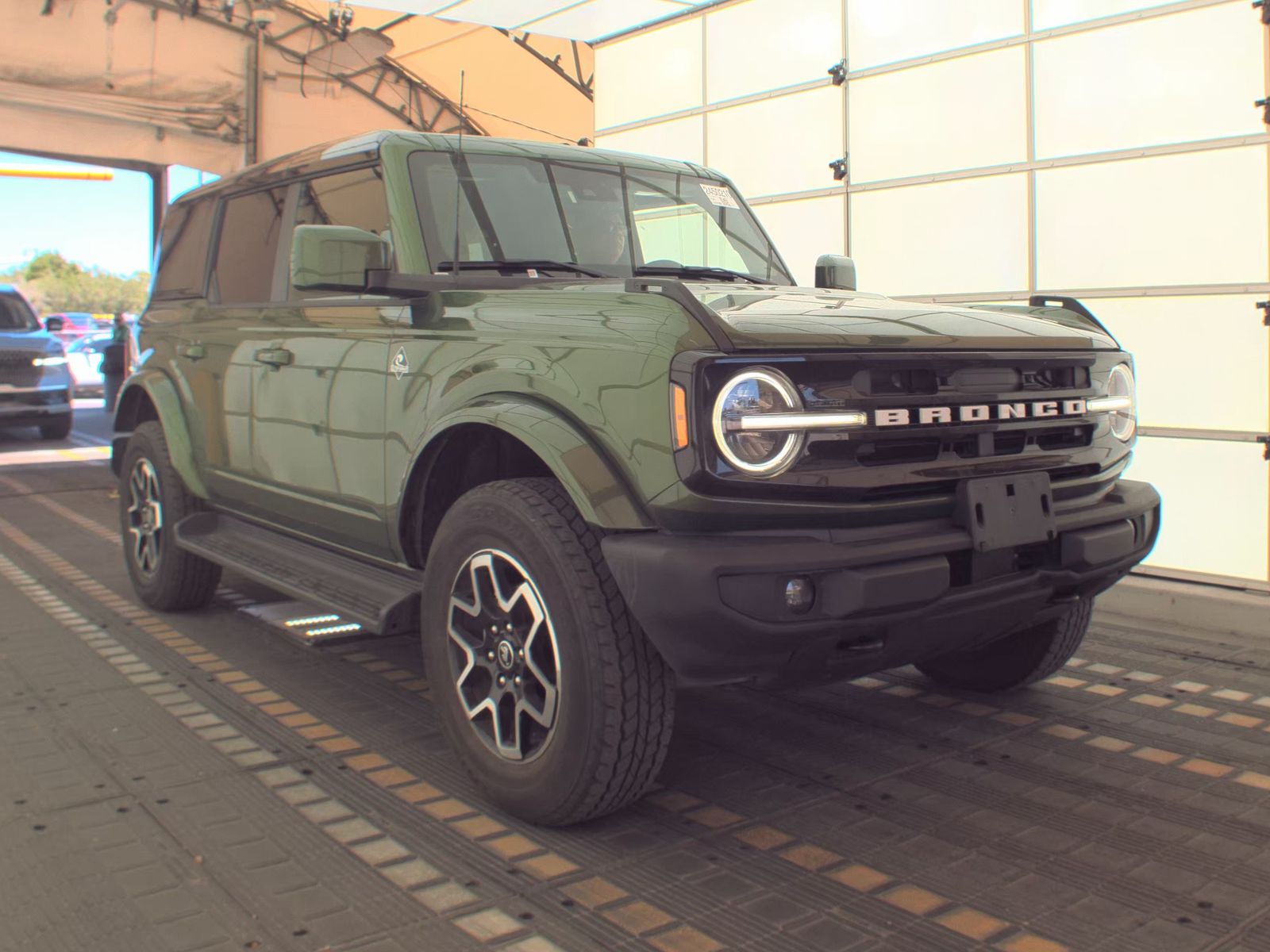 FORD BRONCO - 5
