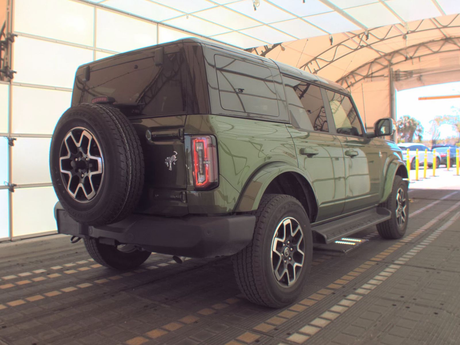 FORD BRONCO - 6