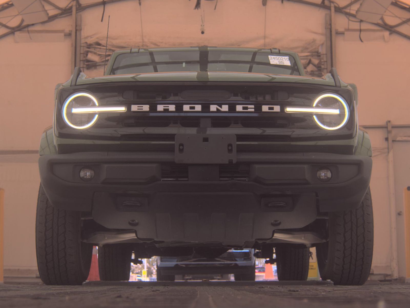 FORD BRONCO - 4