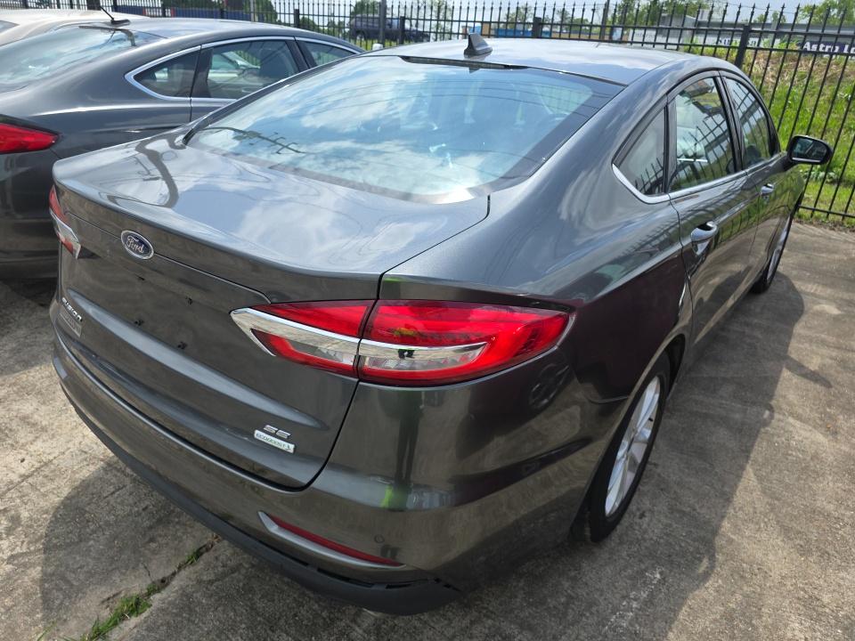 FORD FUSION - 5