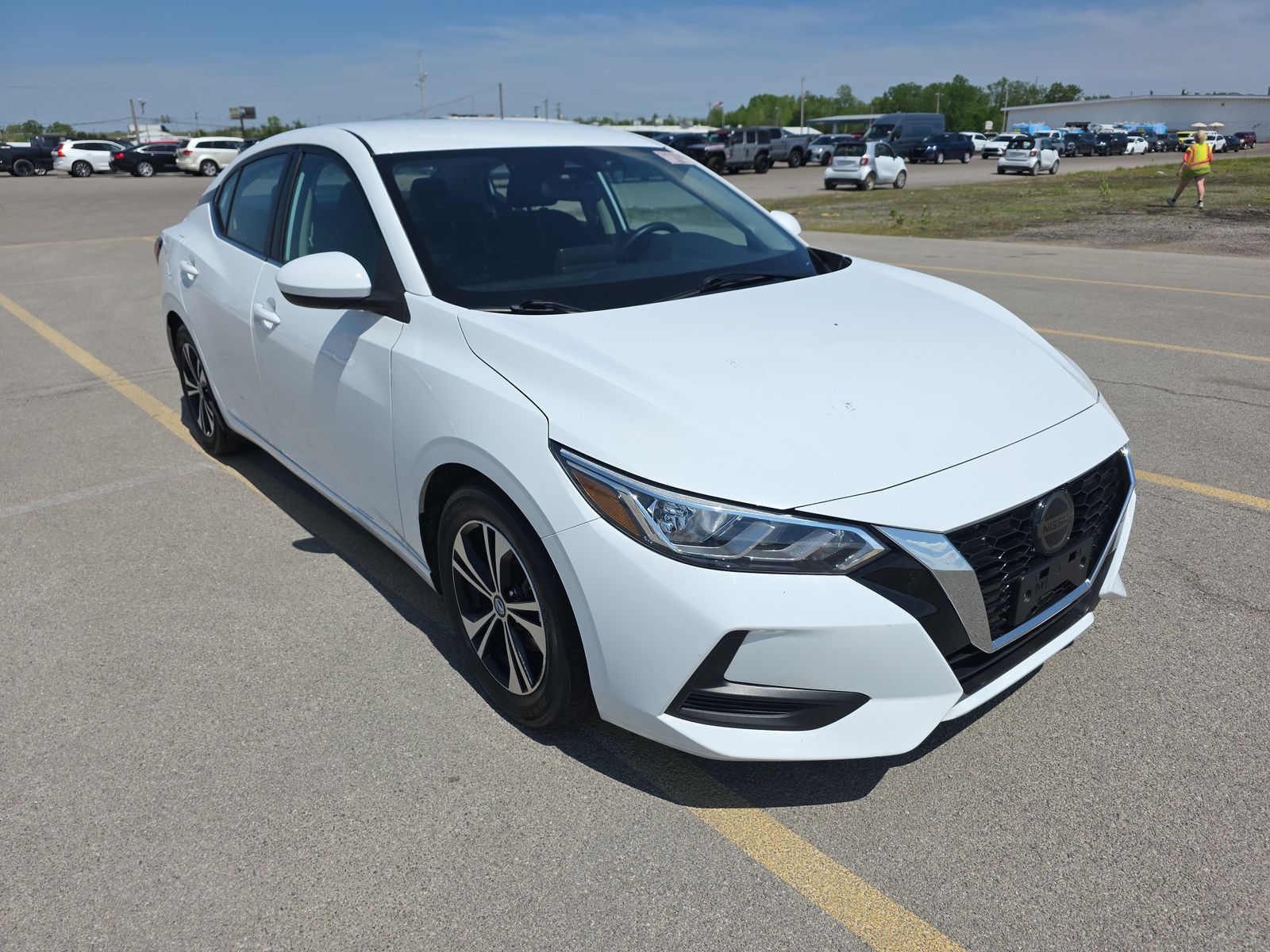 NISSAN SENTRA - 4