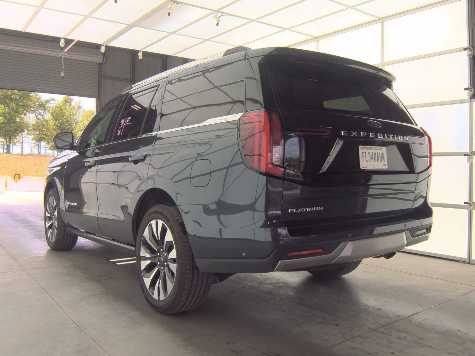 FORD EXPEDITION - 9