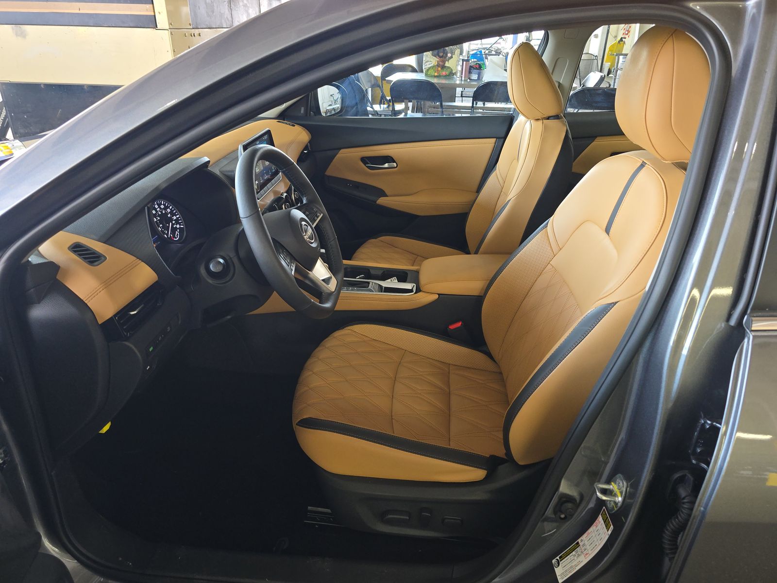 NISSAN SENTRA - 8