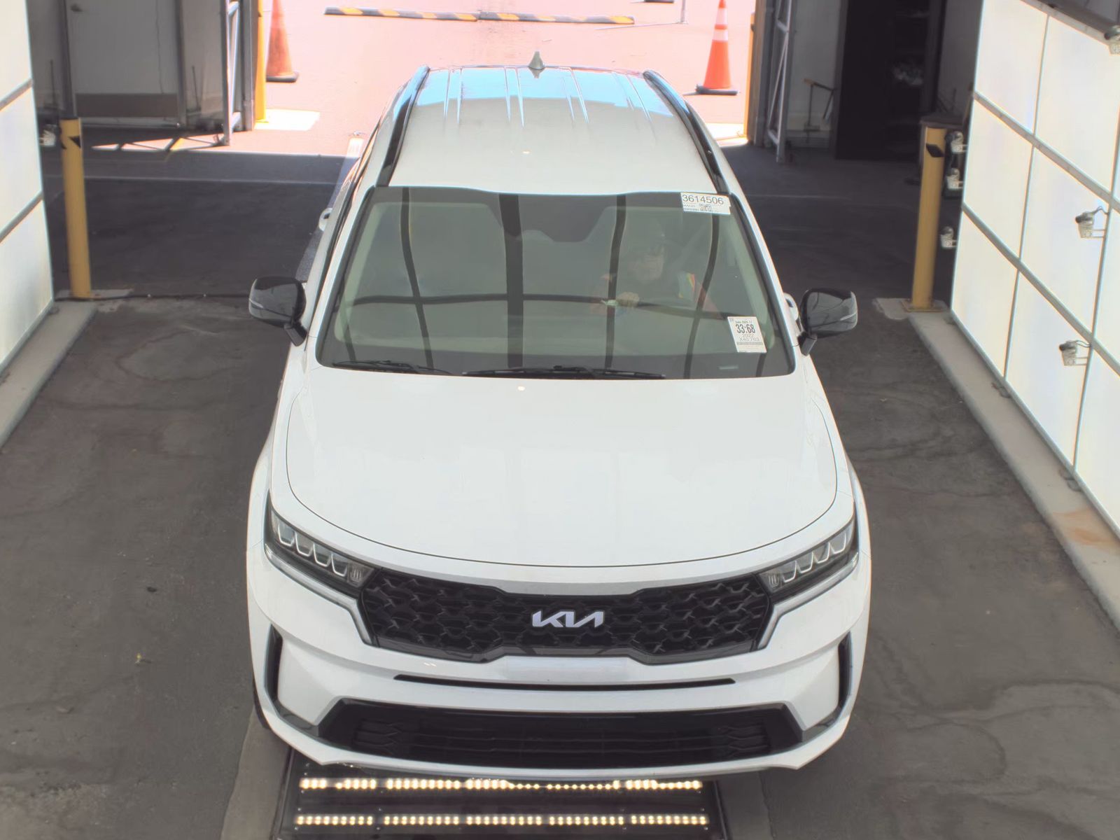 KIA S - 3