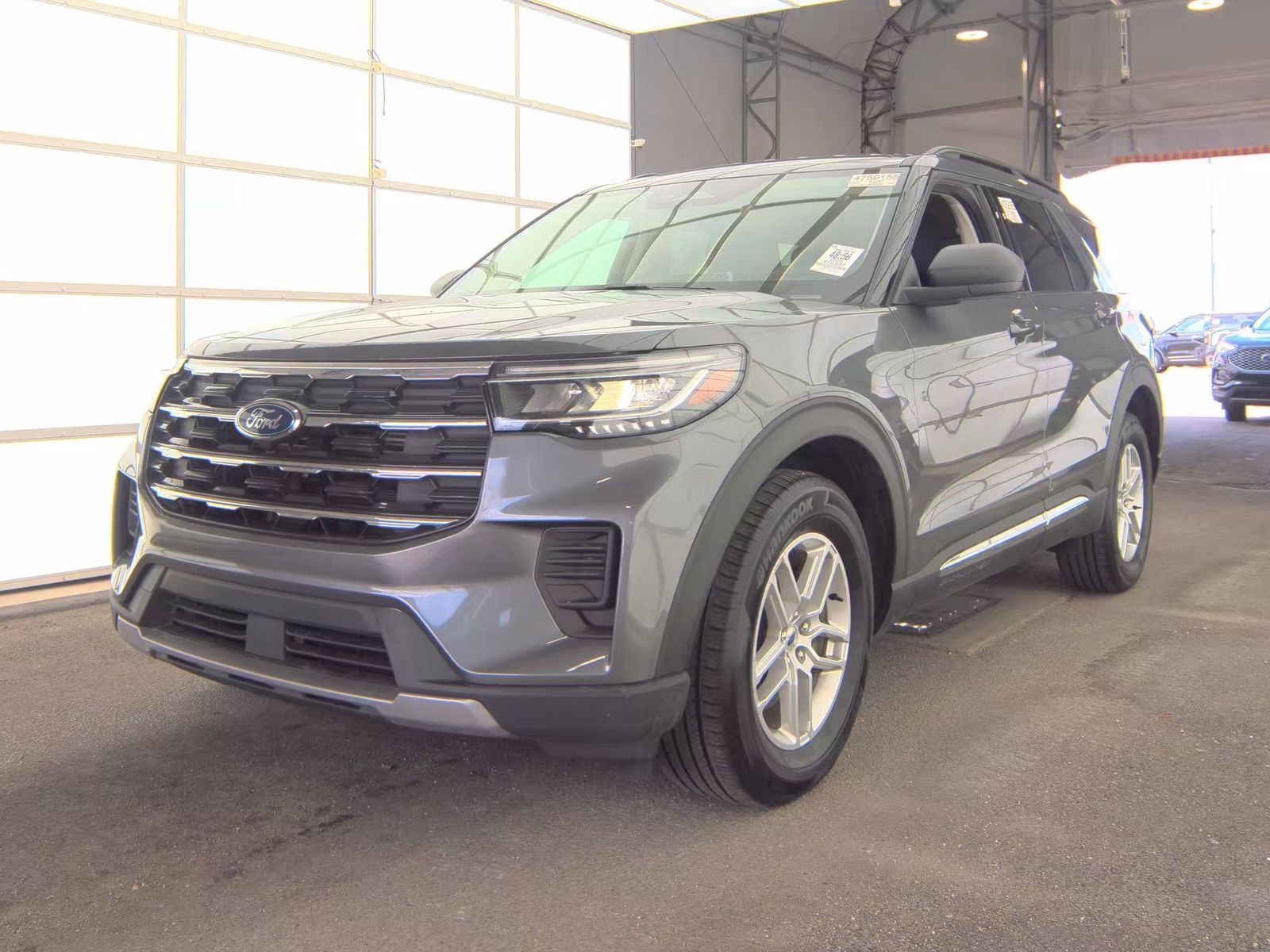 FORD EXPLORER - 1