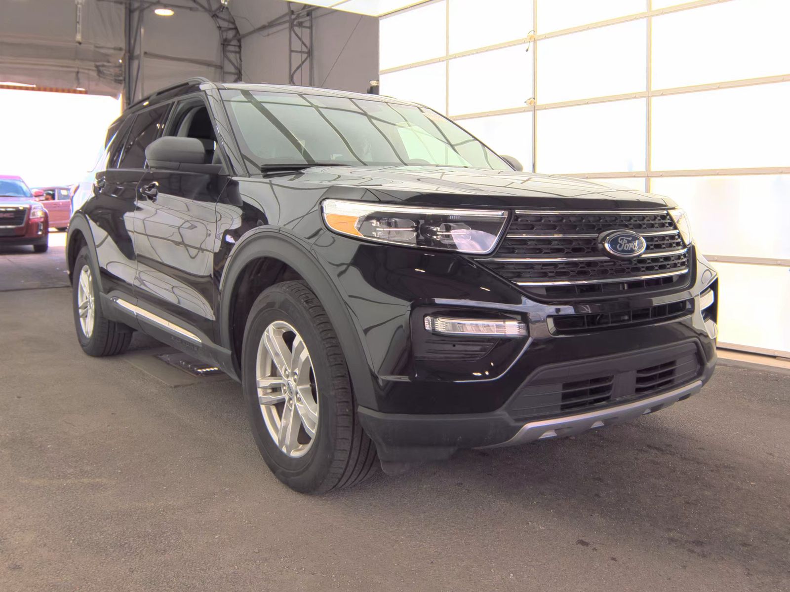 FORD EXPLORER - 5