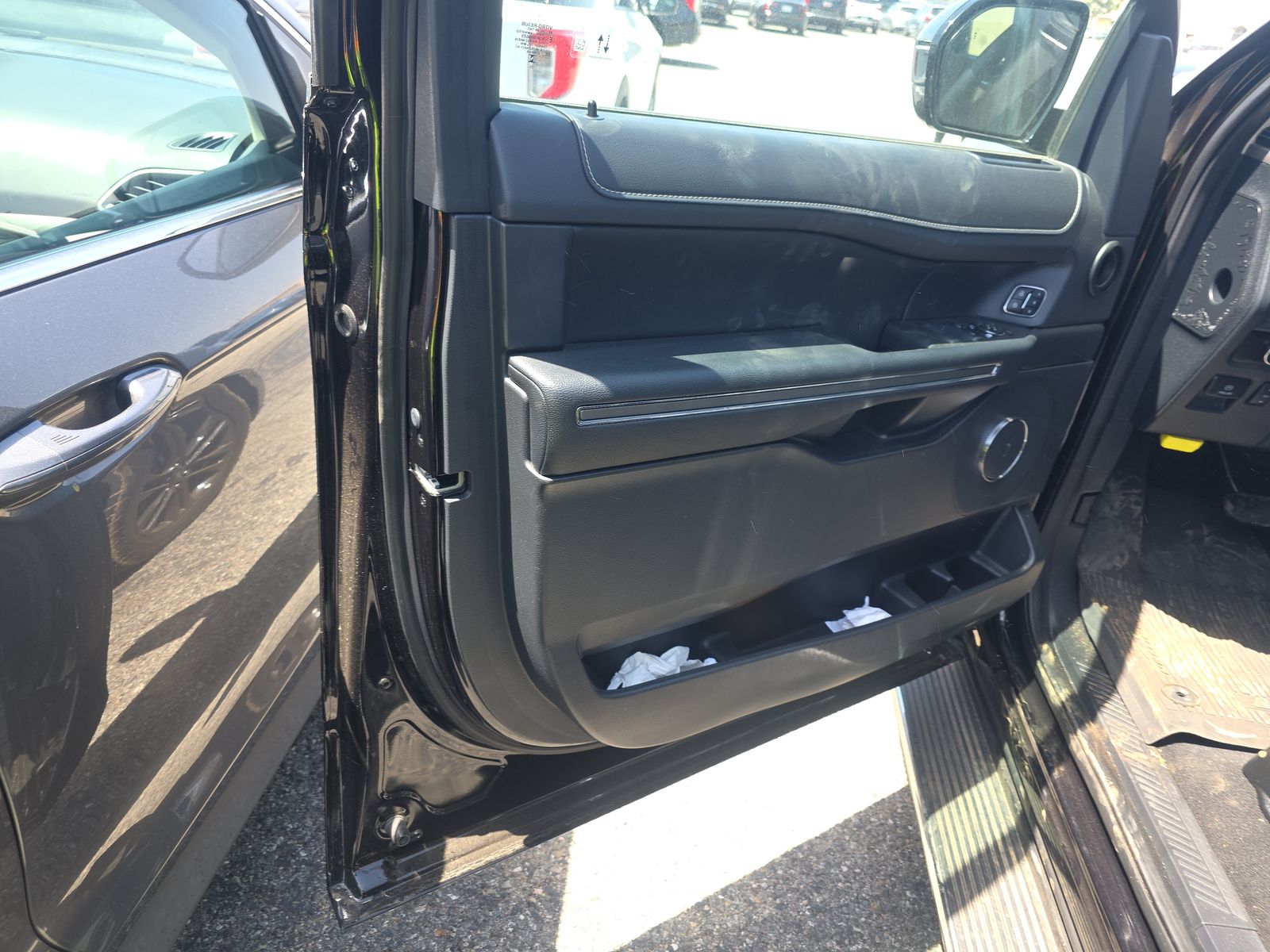 FORD EXPEDITION - 10