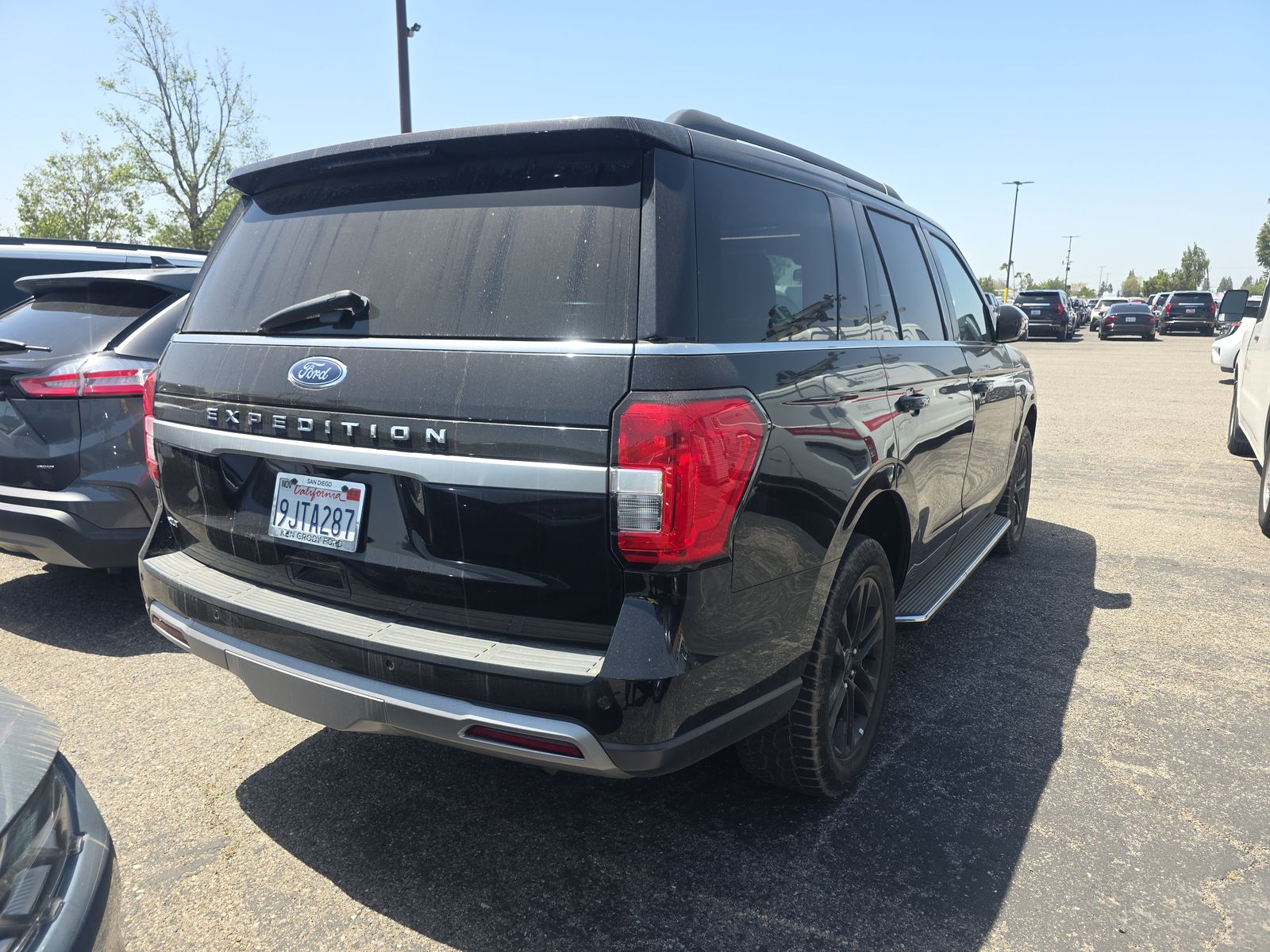 FORD EXPEDITION - 5