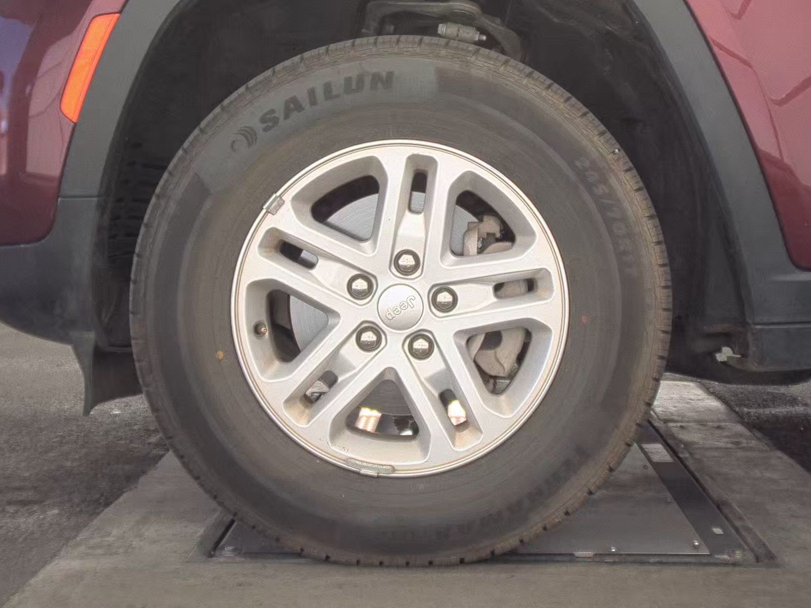 JEEP GRAND CHEROKEE - 10