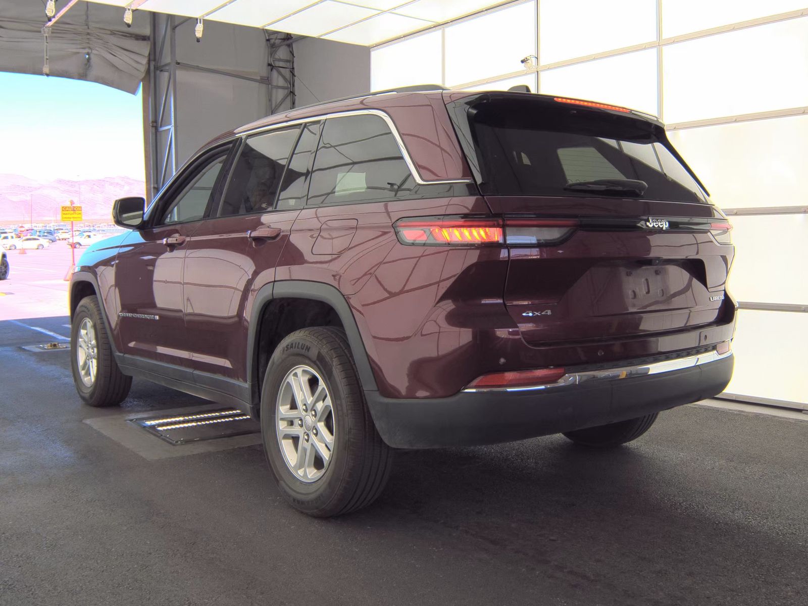 JEEP GRAND CHEROKEE - 9